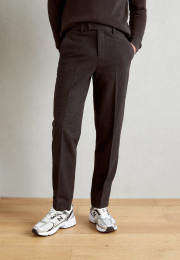 Костюмные брюки