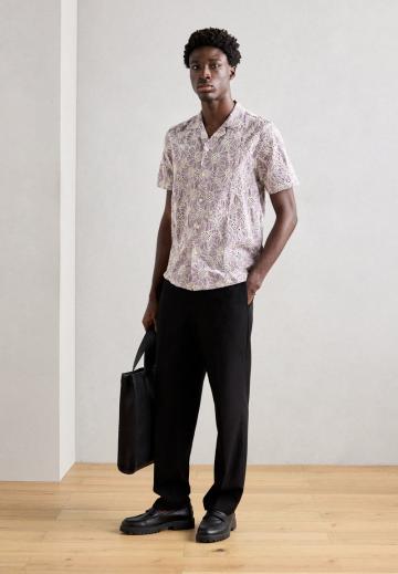 Рубашка с коротким рукавом