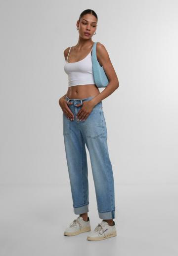 Короткие джинсы