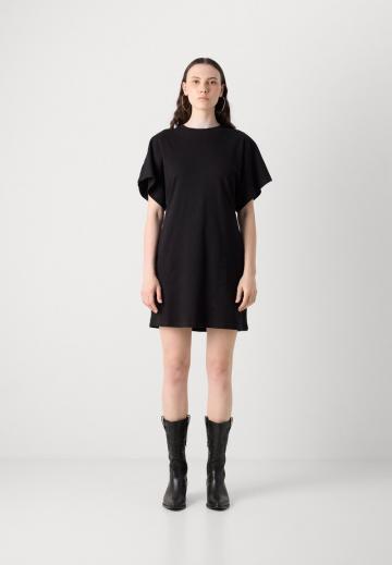 Короткое платье