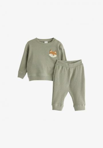 Спортивные штаны