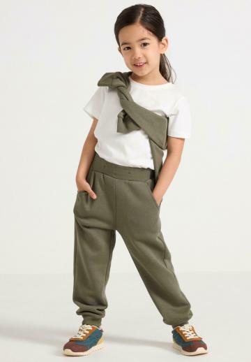 Спортивные штаны