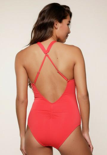 Слитный купальник