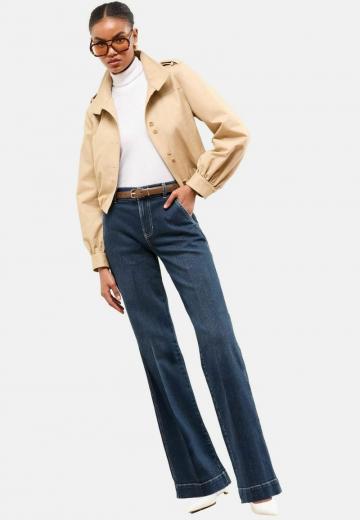 Клешеные джинсы