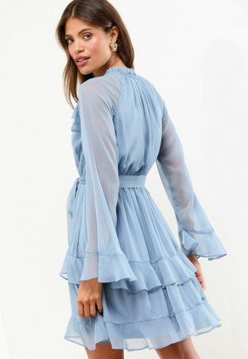 Короткое платье