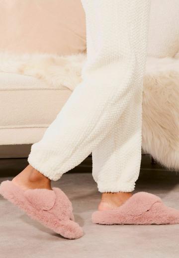 Гандбольные кроссовки