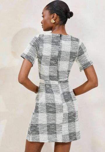 Короткое платье