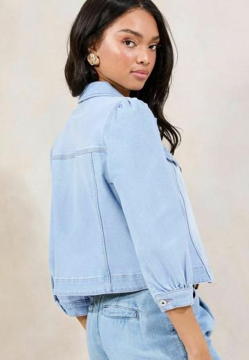 Джинсовая жилетка