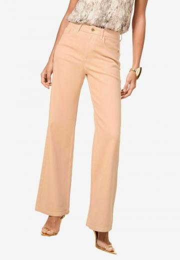 Клешеные джинсы