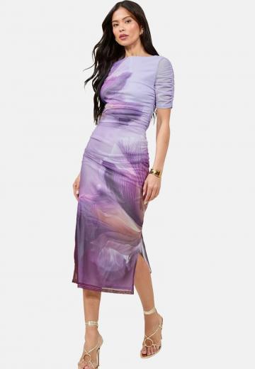 Платье футляр