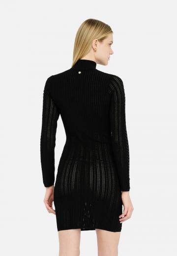 Платье футляр