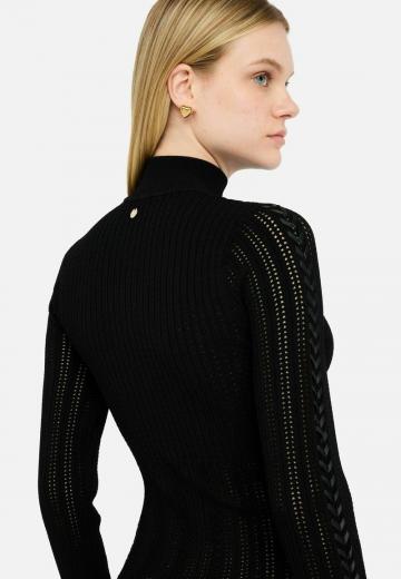 Платье футляр