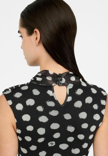 Платье футляр