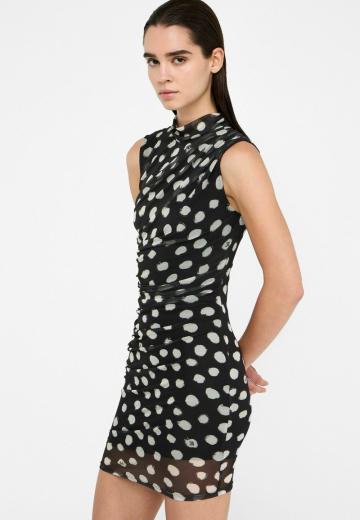 Платье футляр