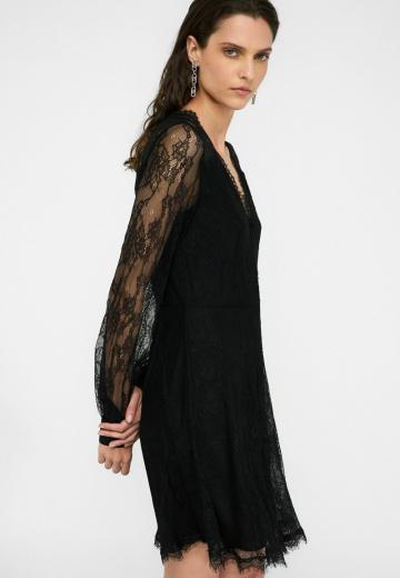 Короткое платье