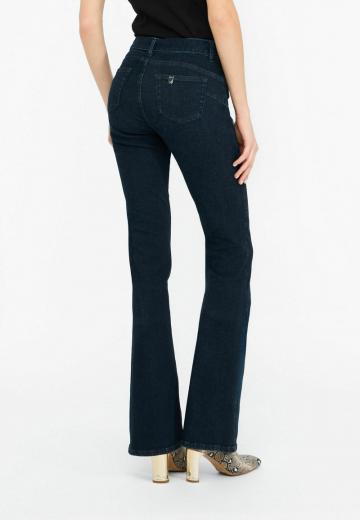 Клешеные джинсы