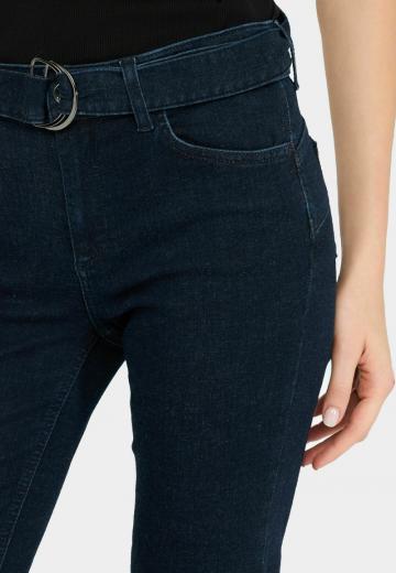 Клешеные джинсы