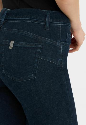 Клешеные джинсы