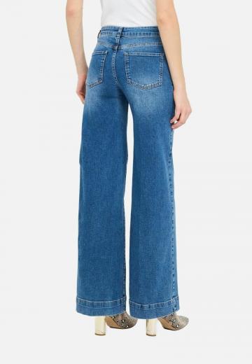 Свободные джинсы