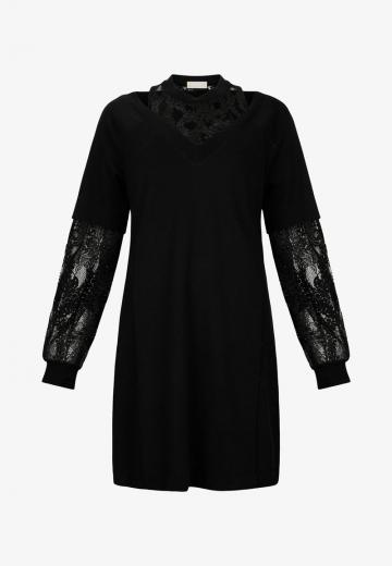 Короткое платье