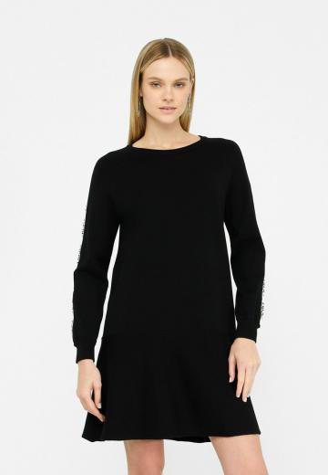 Короткое платье