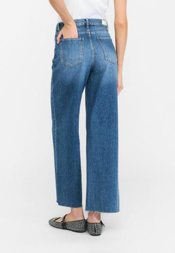 Свободные джинсы