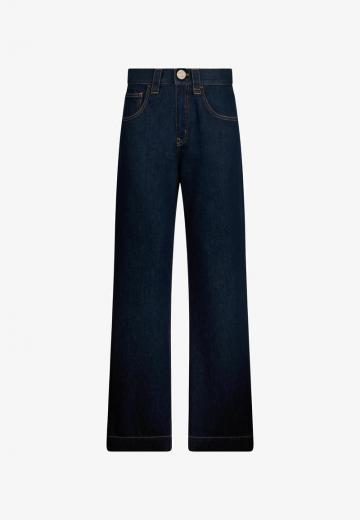 Прямые джинсы