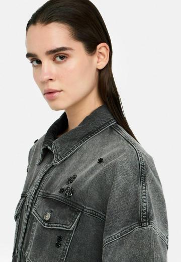 Джинсовая куртка