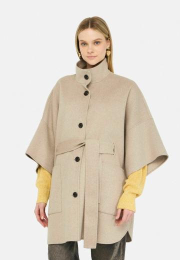 Шерстяное пальто