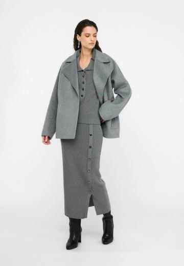 Длинный блейзер