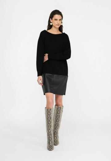 Вязаное платье