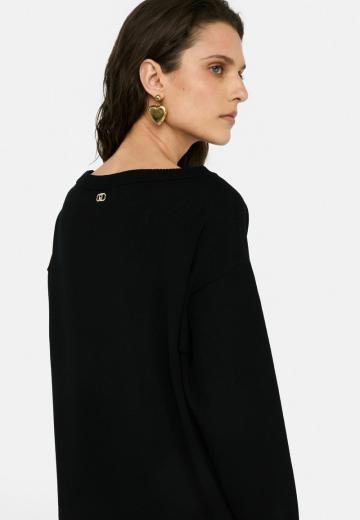 Вязаное платье