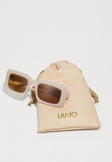 Солнечные очки