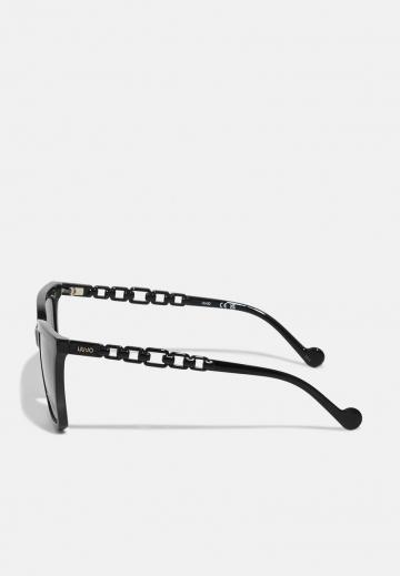 Солнечные очки