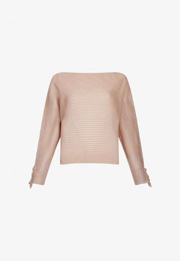 Пуловер в полоску