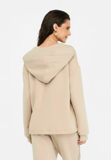 Пуловер с капюшоном