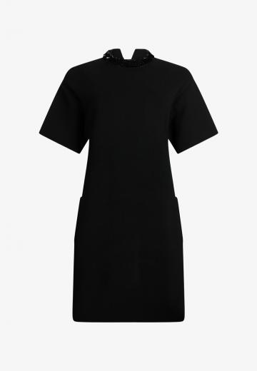 Вязаное платье