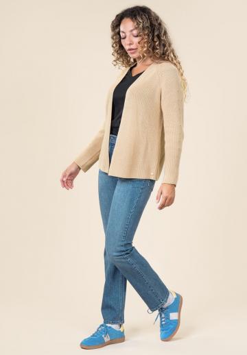 Вязаная кофта