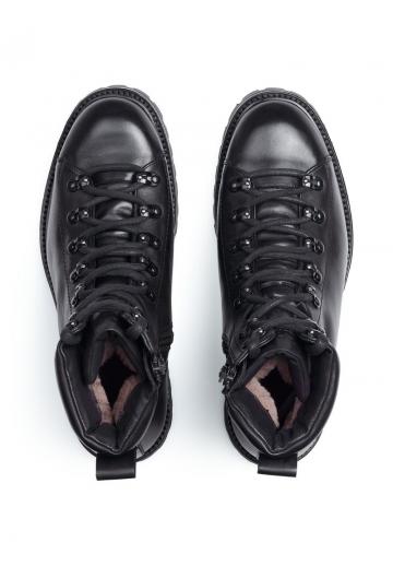 Зимние ботинки