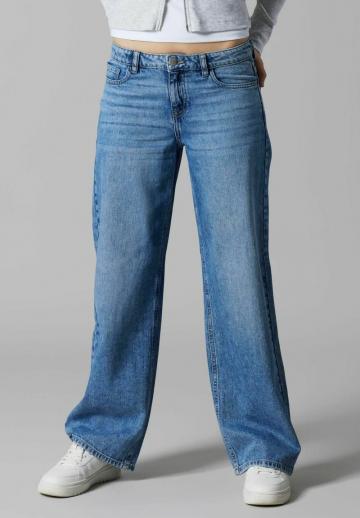 Джинсы