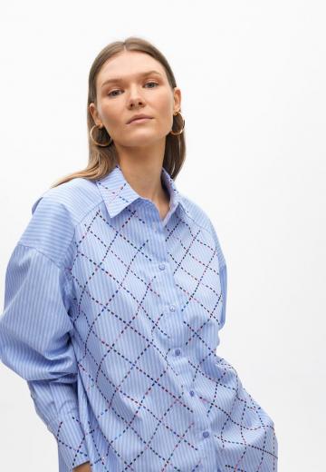 Длинная блузка