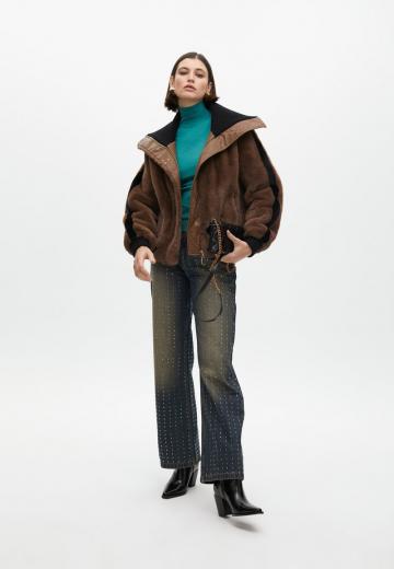 Клешеные брюки