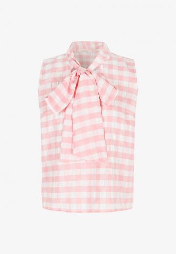 Блузка без рукавов