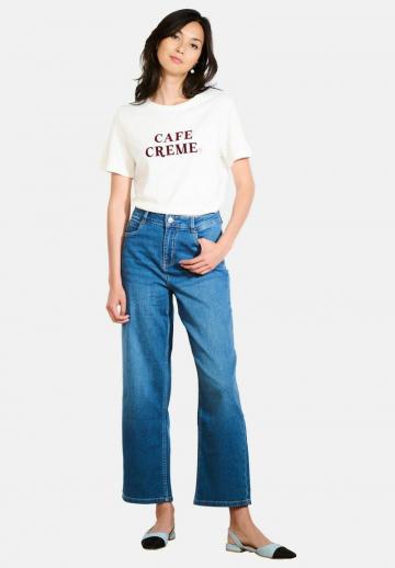 Короткие джинсы