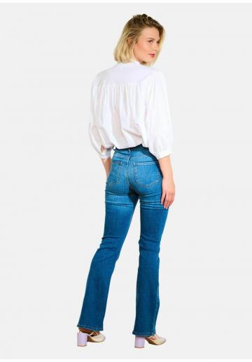 Клешеные брюки