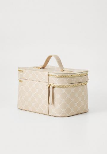 Косметичка