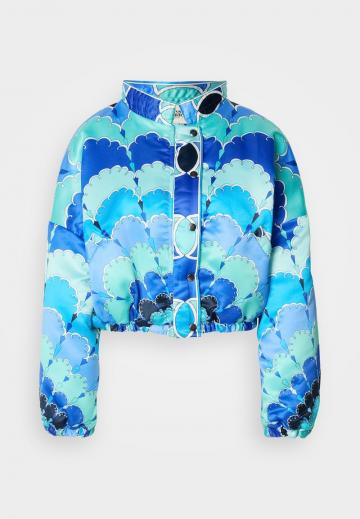 Короткая куртка