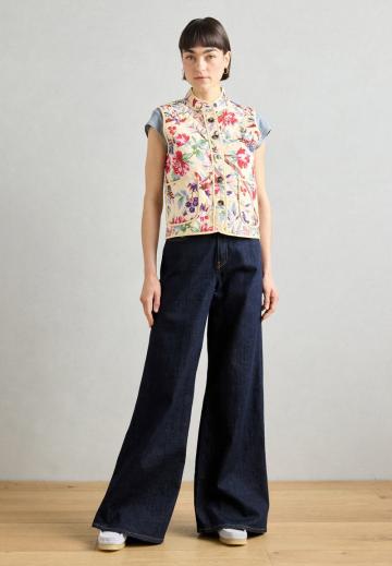 Джинсовая жилетка