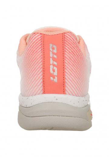 Теннисные кроссовки