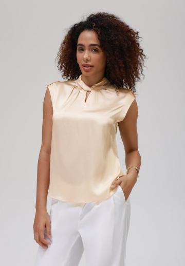 Блузка без рукавов